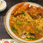 ＣｏＣｏ壱番屋 - 夏野菜・ひれカツ・フィッシュフライ・タルタルソース・らっきょ