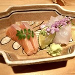 器楽亭 - お造り：琵琶鱒 夏平目