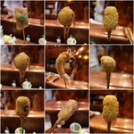 串かつ あーぼん - 最初の9串、定番の春巻、海老は安心する美味しさ♪
      2本あるのはお裾分け(爆)