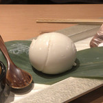 和食バル 音音 - もっちり笹もち豆腐