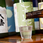 Izakaya Zakuro - 旬のものを提供するのは、魚に限らず、お酒でも。