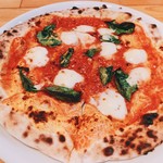 Pizzeria  ａｓｓｅ - マルゲリータ