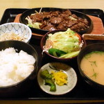 神戸屋 - 焼肉定食