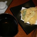 せきのや - プチコースにつくカニ足と野菜の天ぷら