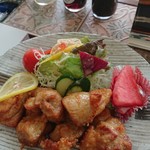こぶた食堂 - 唐揚げアップ