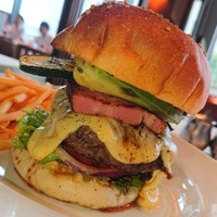 37 Steakhouse & Bar - 