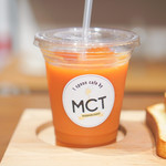 Marunouchi Happ. Stand & Gallery - 有機やさいジュース