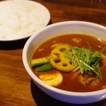 gopのアナグラ - チキンと野菜のスープカレー