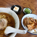 Urawa Shiyokudou - ラーメンセットミニ炭火焼肉丼
                        