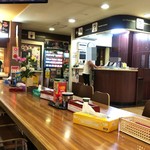福山ごはん処 定食屋さん - フードコート共有スペース ※この先にはインフォメーションあり　(2019.07.13)