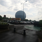 La Cave De L'Avenue - エペルネー駅