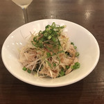 えびす鶏 秋葉原店 - 鶏皮ポン酢。
                                美味し。