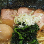 横浜家系ラーメン みさきや - 中心部