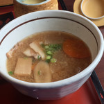 まるまつ - 2019年7月。とん汁セットのとん汁。単品は258円。