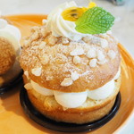 111748792 - トロペジェンヌ オランジェ