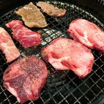 和牛焼肉 犇和 - 