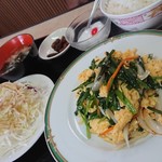 福飯店 - ニラ玉子定食 700円 優しい味わい