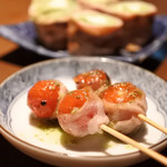 Koshitsu Sumibi To Nihonshu Ginsuke - 野菜巻きの豚のトマト巻き