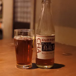 Koshitsu Sumibi To Nihonshu Ginsuke - ウーロン茶は瓶で