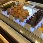 111756120 - ケーキ 2019.06