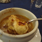 カジュアルフレンチ アミューズ - オニオングラタンスープ