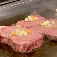 ステーキハウスハマ 六本木本店 - 6人分のお肉