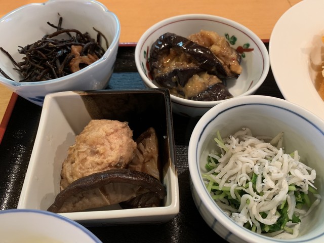 ごはん家 新西金沢 和食 その他 食べログ