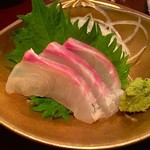 旬菜割烹 和しん - 鯛刺し。