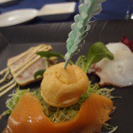 カジュアルフレンチ アミューズ - シューサーモン