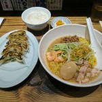 桜木屋 - 冷やし担々麺+餃子+ライスの黄金自力セット(笑)