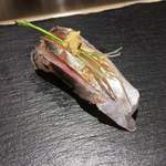 Sushi Shinnosuke - 伊良湖産のアジ。伊良湖産のアジは旨い！
