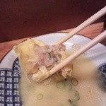 母や - シュウマイも薄玉子で包まれ旨い。