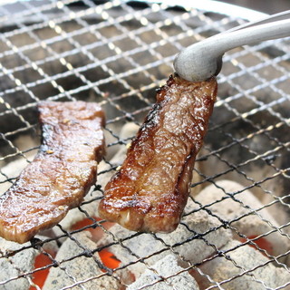 牛閣セット ツラミセット 2 3人前 6品 5 480円 税抜 牛閣 服部天神 焼肉 食べログ