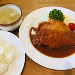 街の小さなレストラン 9.9.9 - トンカツA定食