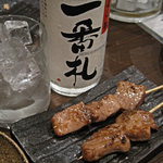 炭火焼専門食処 白銀屋 - 一番札とマグロとろ～串