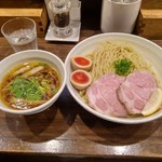 櫻井中華そば店 - 特製つけそば大盛り