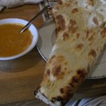 インド・ネパール料理レストラン&バー マリカ - Ｃセット＠７５０円のキーマカレーとナン（ビッグサイズ！）