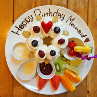 記念日 バースデーケーキ フルーツパラダイス Lucky Meal Mermaid 片瀬江ノ島 カフェ 食べログ