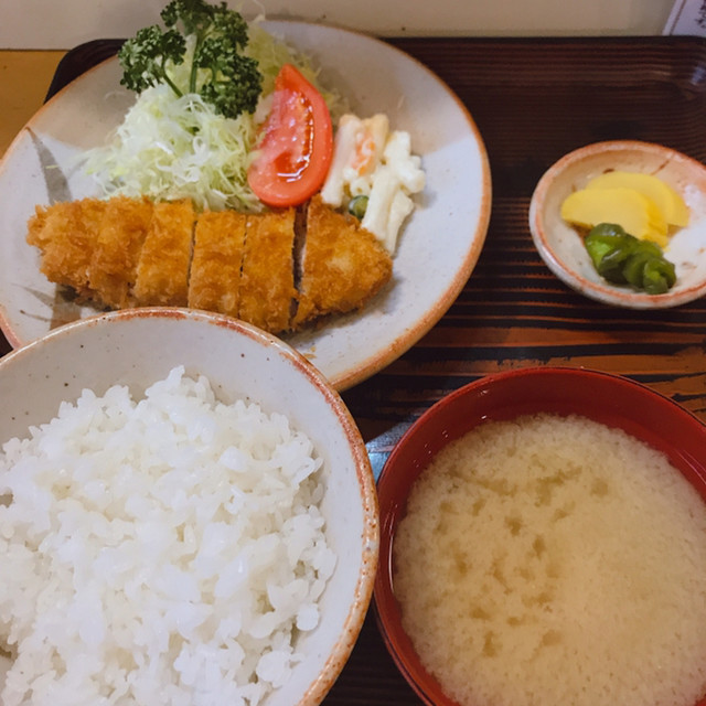 いちかわ 平塚 とんかつ 食べログ