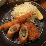 Tonkatsu Hanamura - 花むらランチ 1060円  エビフライ・アスパラガスの肉巻き（梅肉添え）ヒレかつ