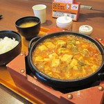 Shizugatake Sabisueria Nobori Sen Resutoran - 熱々！麻婆豆腐定食。880円