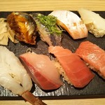 Sushi Sake Sakanasugitama - おすし盛り合わせ（特玉） 1,299円