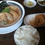 新・和歌山ラーメン ばり馬 - 節ウマ＋餃子ライスセット