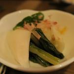 酒菜坊 橋蔵 - お新香盛り合わせ　ズームアップ