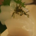 酒菜坊 橋蔵 - たちうお＆赤いか刺　ズームアップ