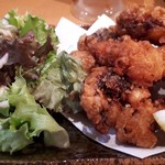 沖縄料理・島酒場 がらくた - タコ唐揚げ
