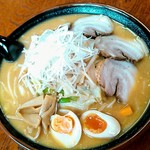 田舎や - メガ盛り味噌ラーメン