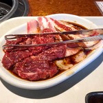 炭火焼肉HONMACHI - 