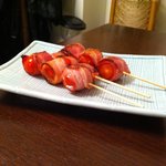 居酒屋和みや - 裏メニューです。トマトとベーコンの串焼き