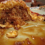 キッチン・オバサン - オムハヤシ　断面